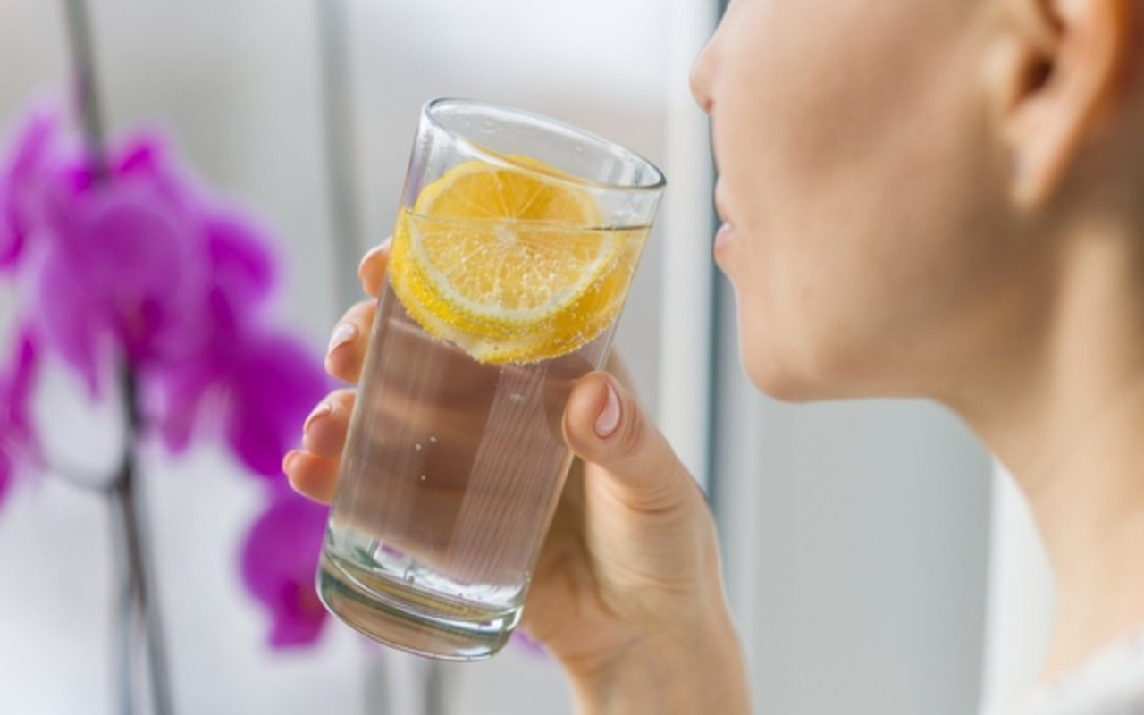 Limonlu su içmek zayıflatır mı metabolizmayı hızlandırıyor!