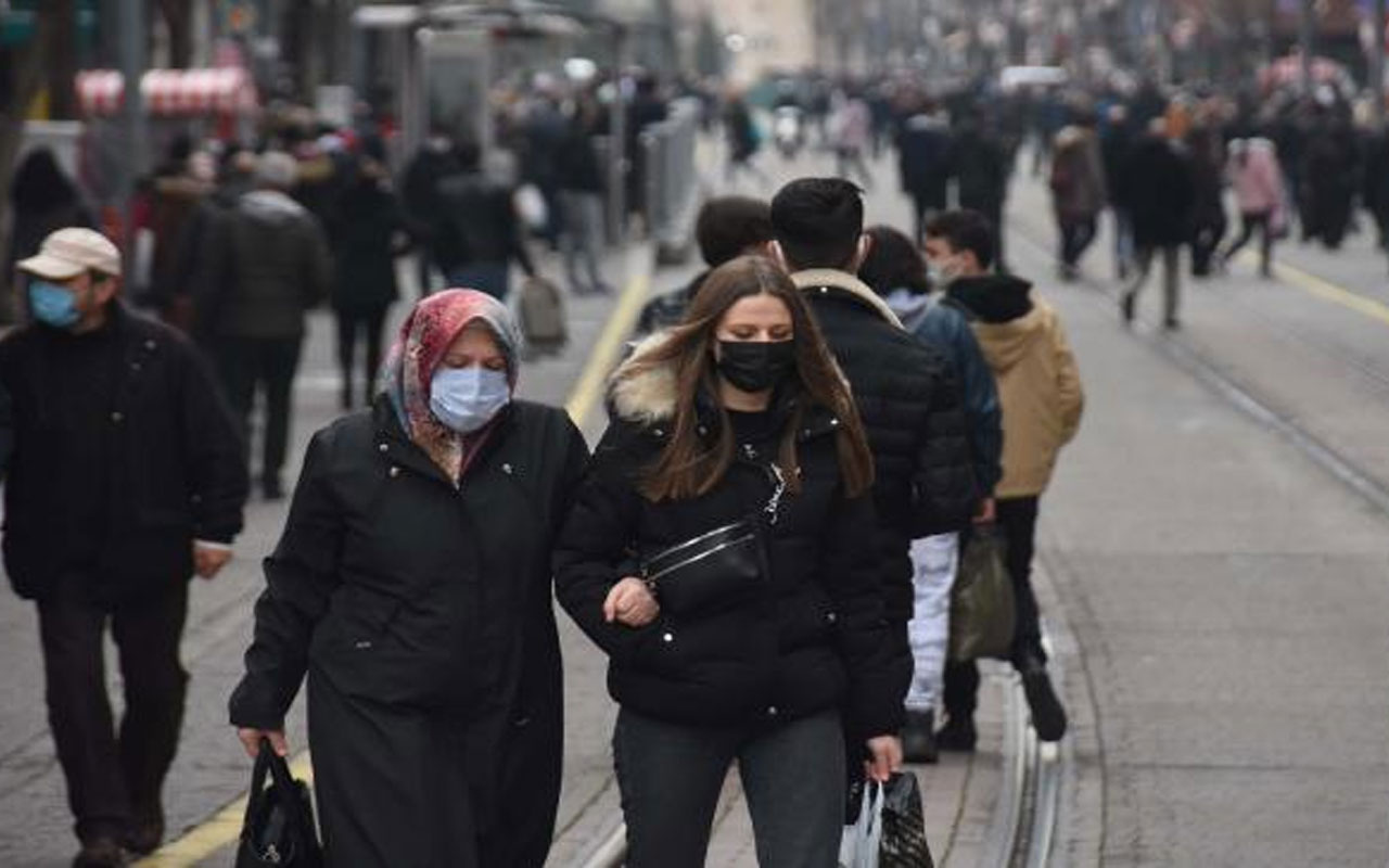 Vaka sayısı yükselen Eskişehir'de yeni yasaklar! 65 yaş ve üstüne pazar ve toplu ulaşım yasağı