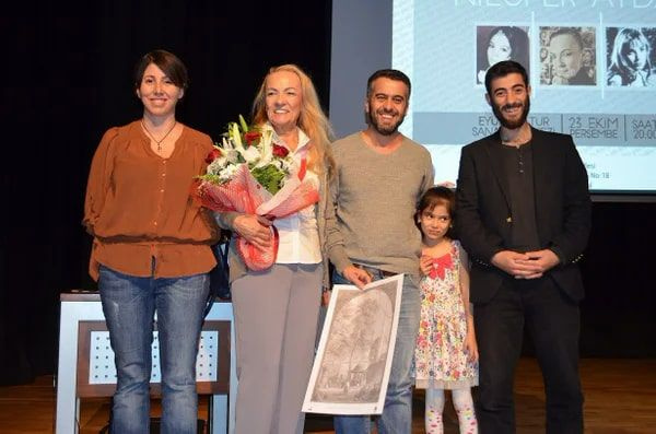 Oyuncu Nilüfer Aydan'a Cumhurbaşkanı'na hakaretten 11 ay 20 gün hapis cezası