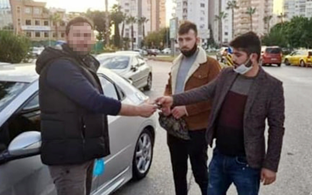 Antalya'da benzediği kişiyi öldürüp aracını satan Suriyeli için ağırlaştırılmış müebbet istemi