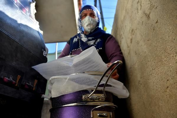 Bunu da gördük! Adana'da elini öpüp helallik isteyerek dolandırdılar