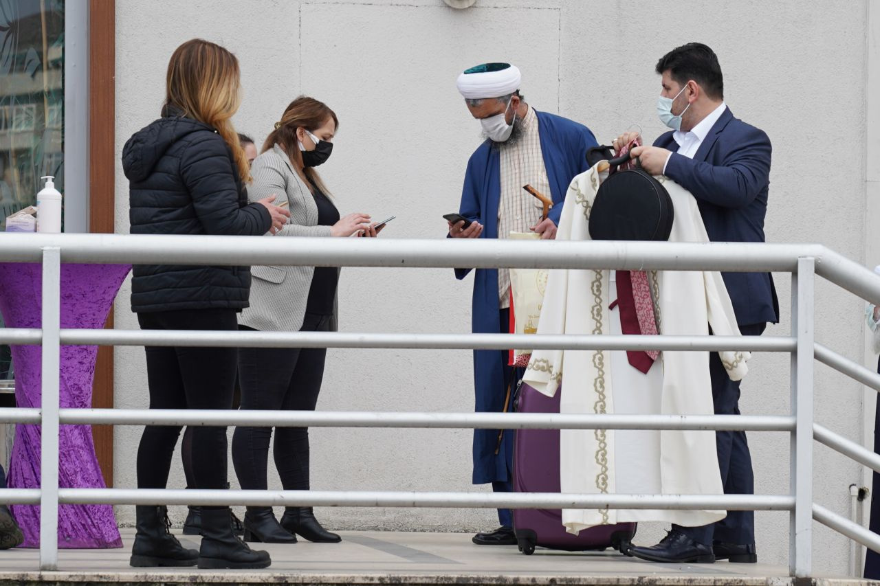 Cübbeli Ahmet Hoca'nın kızı Ümraniye'de dünyaevine girdi