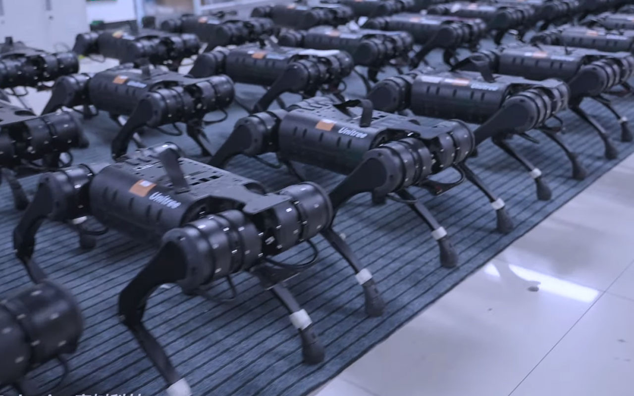 Çin merkezli robotik firması yeni robot ordusunu tanıttı