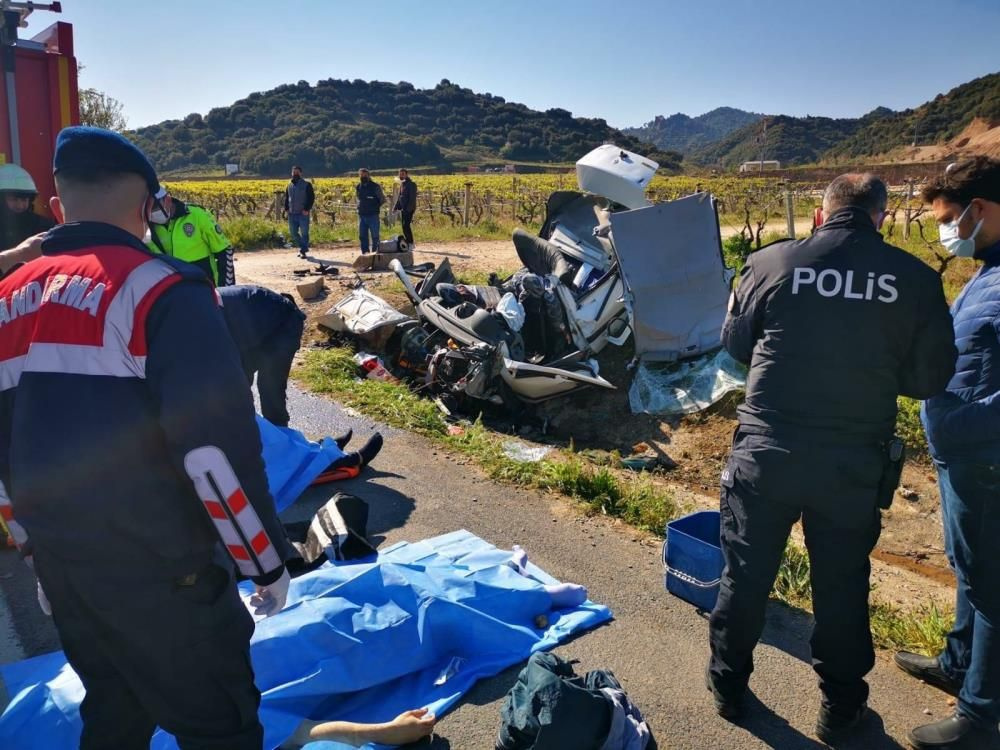 Manisa'da otomobil üzüm bağına uçtu: 3 kişi öldü