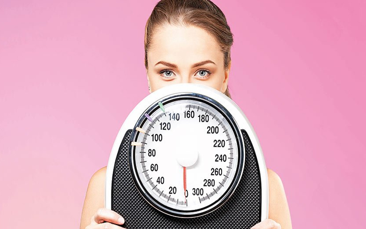 8 saat diyeti listesi örnek menü 3 haftada 10 kilo verdiriyor!