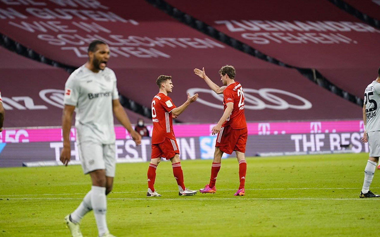 Bayern Münih, Leipzig ile puan farkını 10'a çıkardı