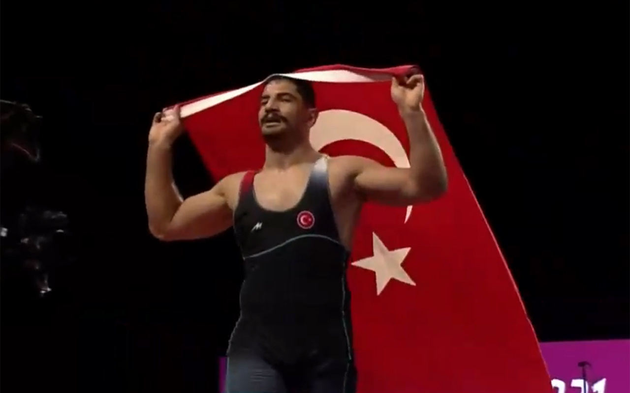 Milli güreşçi Taha Akgül, 8. kez Avrupa şampiyonu oldu