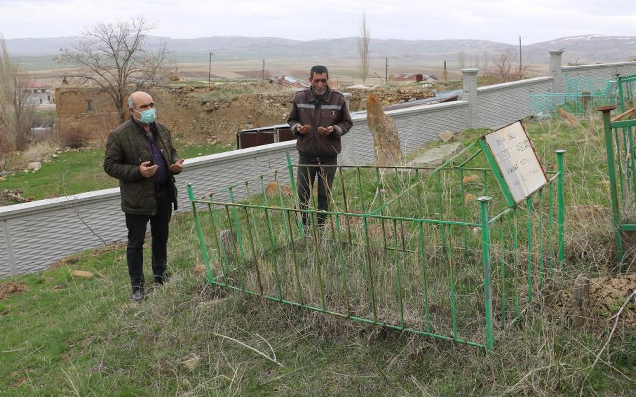 Görenler anlamını merak etti! Sivas'ta 'Nurettin’in düştüğü yer’ yazılı dikkat çeken tabela