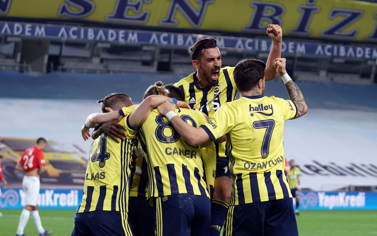 Fenerbahçe'de Filip Novak haber gönderdi: Beni alın!
