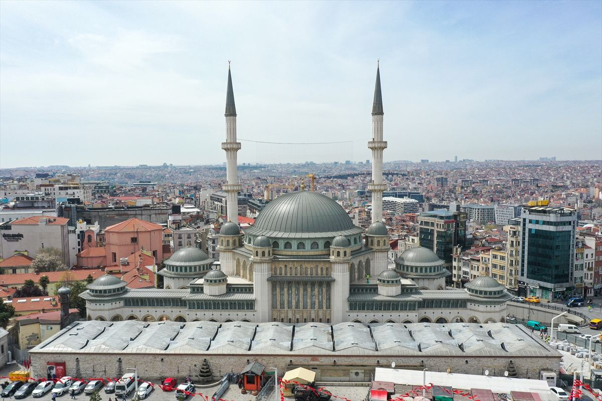 Açılış için gün sayıyor! Taksim Camii'nde son durum görüntülendi