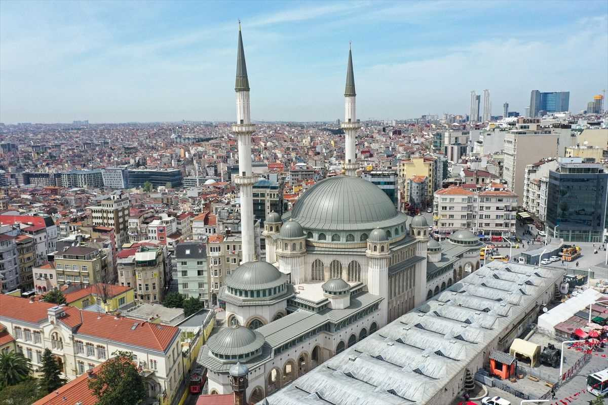 Açılış için gün sayıyor! Taksim Camii'nde son durum görüntülendi