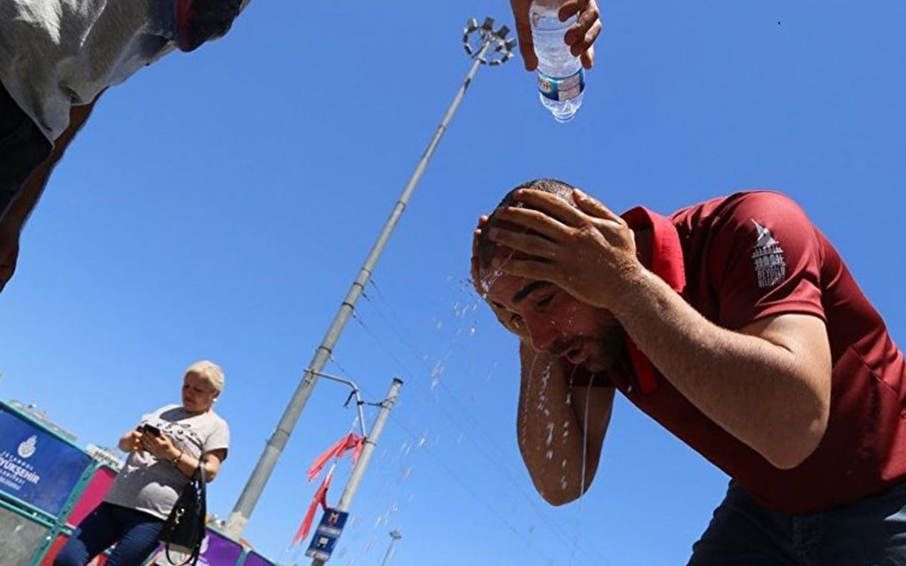 İstanbul'da sıcaklıklar 25 dereceyi aşacak! Meteoroloji uyardı: Yaz hızlı geliyor