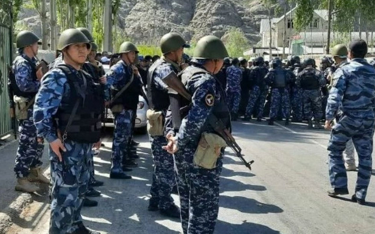 Kırgızistan-Tacikistan sınırdaki çatışmada 6 kişi öldü