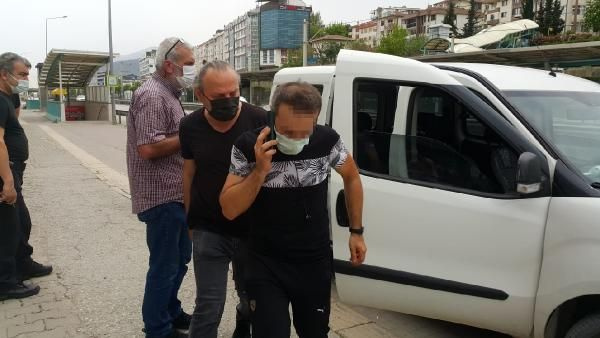 Olay yeri Bursa! KADES butonuna bastı 5 dakikada gelen polisler eski eşinden kurtardı