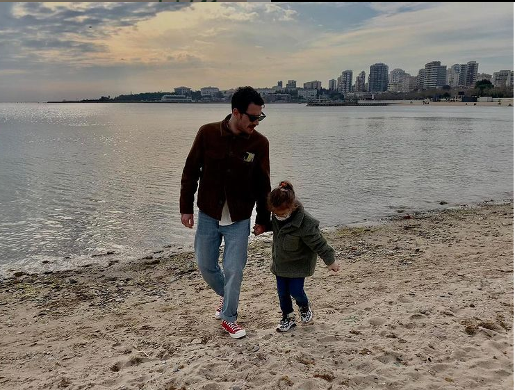 Uraz Kaygılaroğlu�nun 20�li yaşlar paylaşımını gören şok oldu