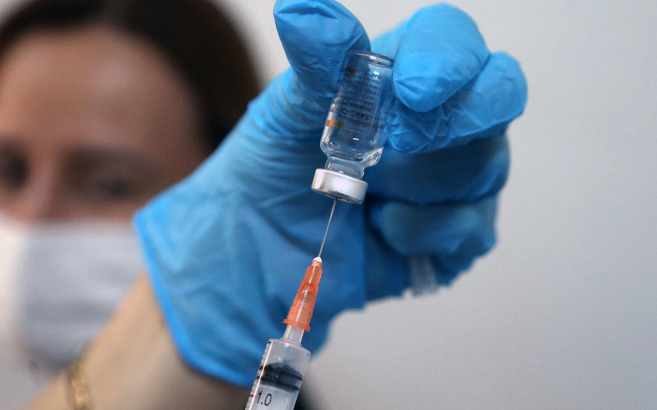 Güvenilir denmişti! Covid-19 aşısı oldu hayatını kaybetti