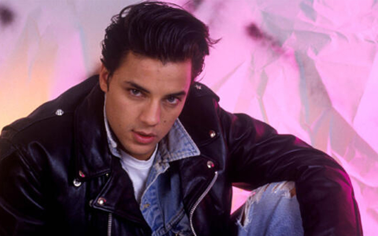 Reklamla parlamıştı! Ünlü şarkıcı Nick Kamen hayatını kaybetti