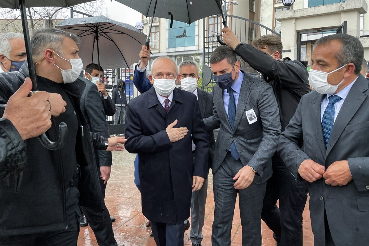 CHP lideri Kemal Kılıçdaroğlu'nun acı günü! Cemil Erhan son yolculuğuna uğurlandı