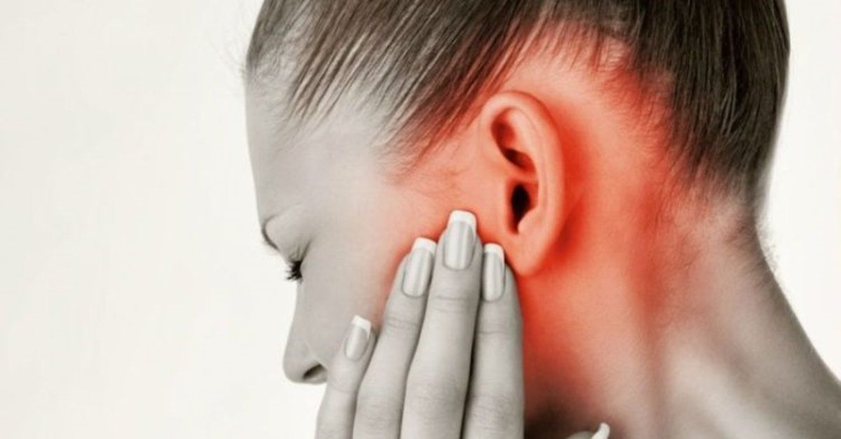Kulak ağrısı neden olur? Kulak ağrısına ne iyi gelir?