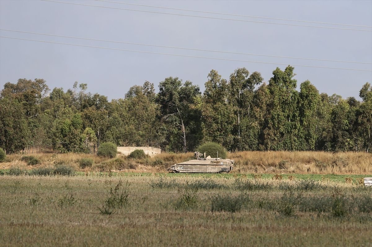 İsrail ordusundan Gazze sınırına askeri yığınak