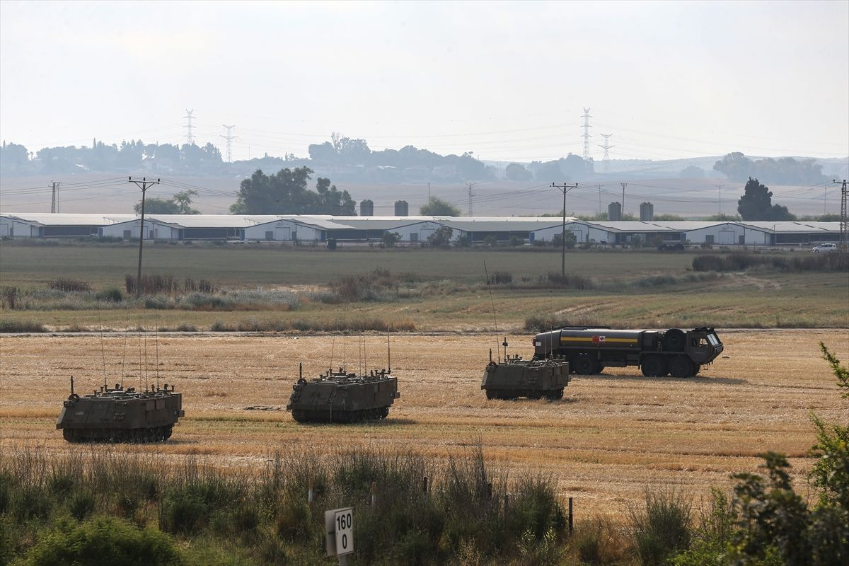 İsrail ordusundan Gazze sınırına askeri yığınak