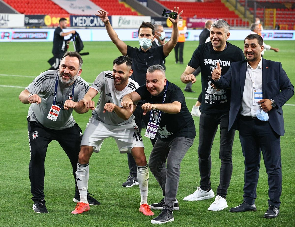 Şampiyon Beşiktaş'ı Avrupa Şampiyonlar Ligi'nde dev rakipler bekliyor