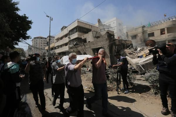 Gazze'ye en ağır saldırı! Bir günde 33 kişi hayatını kaybetti işte yürek yakan manzaralar