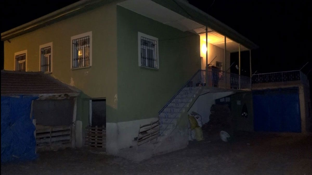 Aksaray'da 15 yaşındaki çocuğu kaçırmak için evi bastılar! Yaralılar var