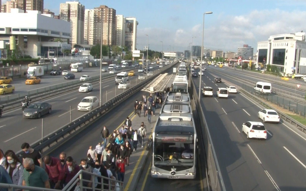 İstanbul trafiğinde yoğunluk yüzde 70'i geçti