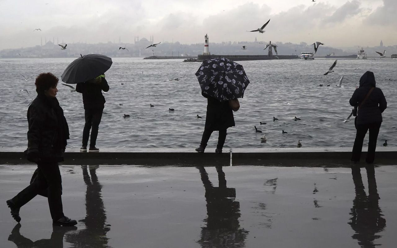 İstanbul da listede hava sıcaklığı artıyor ama! Meteoroloji kritik uyarı yaptı: Sağanak yolda
