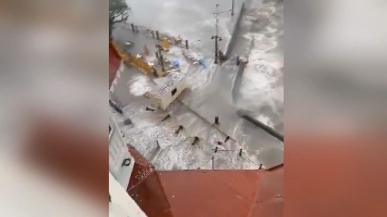 Hindistan’ı Tauktae fırtınası vurdu: 21 ölü, 96 kayıp