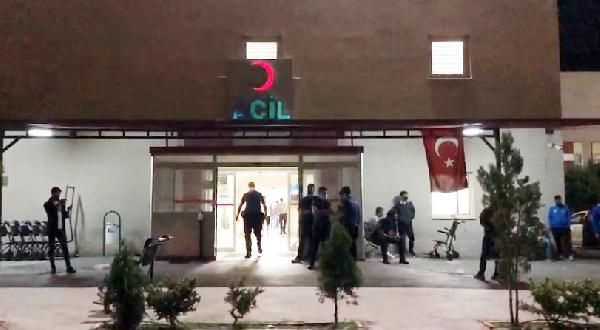 Manisa'da dehşet! Kardeşlerin oda kavgasında kan aktı