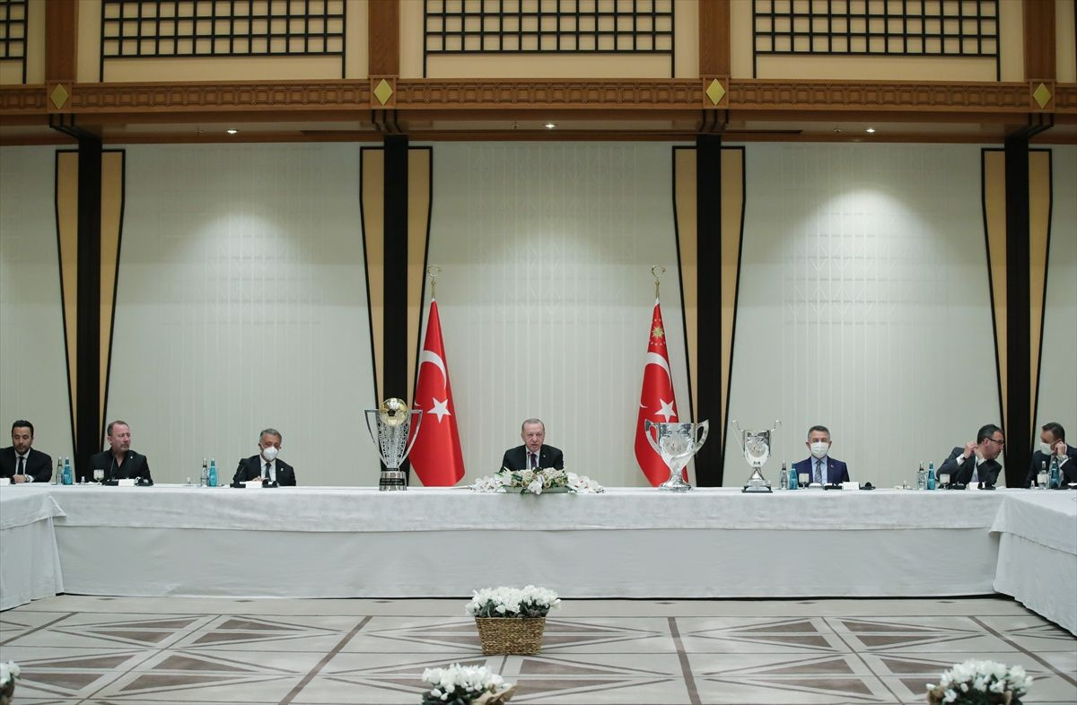 Cumhurbaşkanı Recep Tayyip Erdoğan, Beşiktaş'ı kabul etti