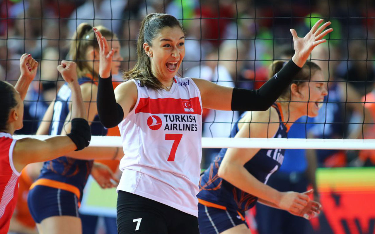 Hande Baladın: "Hedefimiz 3 turnuvada madalya kazanmak"