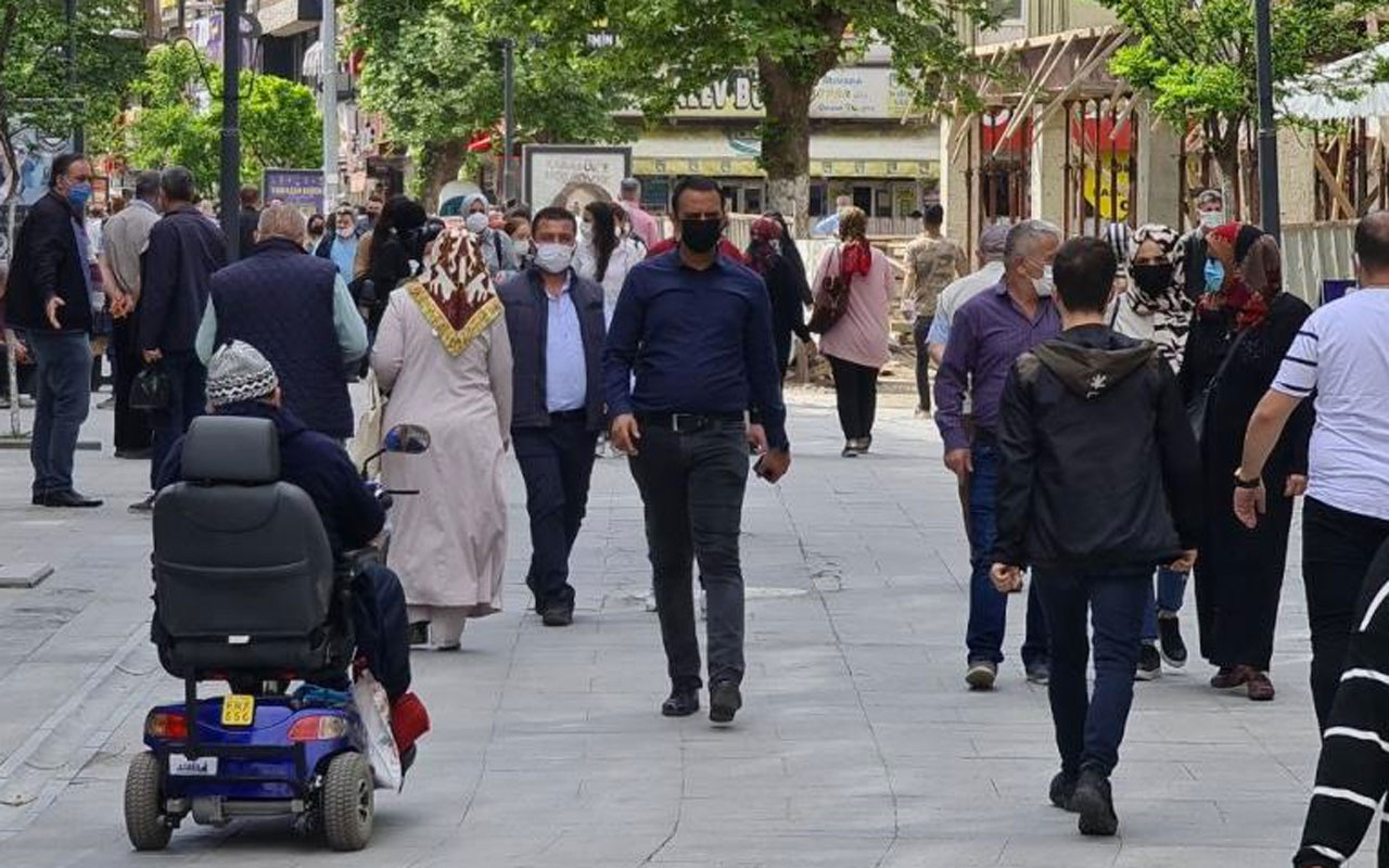 Koronavirüste normalleşme takvimi ortaya çıktı! İşte maskesiz oturulacak yerler