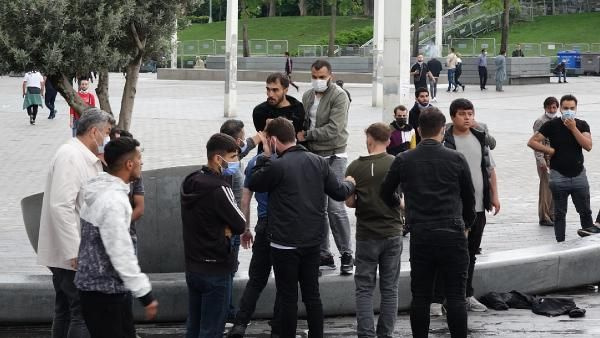 Taksim'de kemerli kavga! Özel Harekat polisleri devreye girdi 6 kişi gözaltında