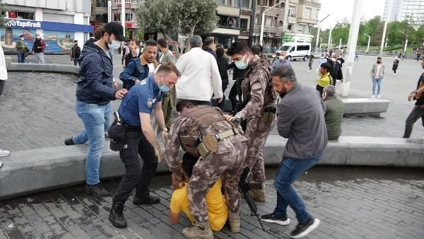 Taksim'de kemerli kavga! Özel Harekat polisleri devreye girdi 6 kişi gözaltında