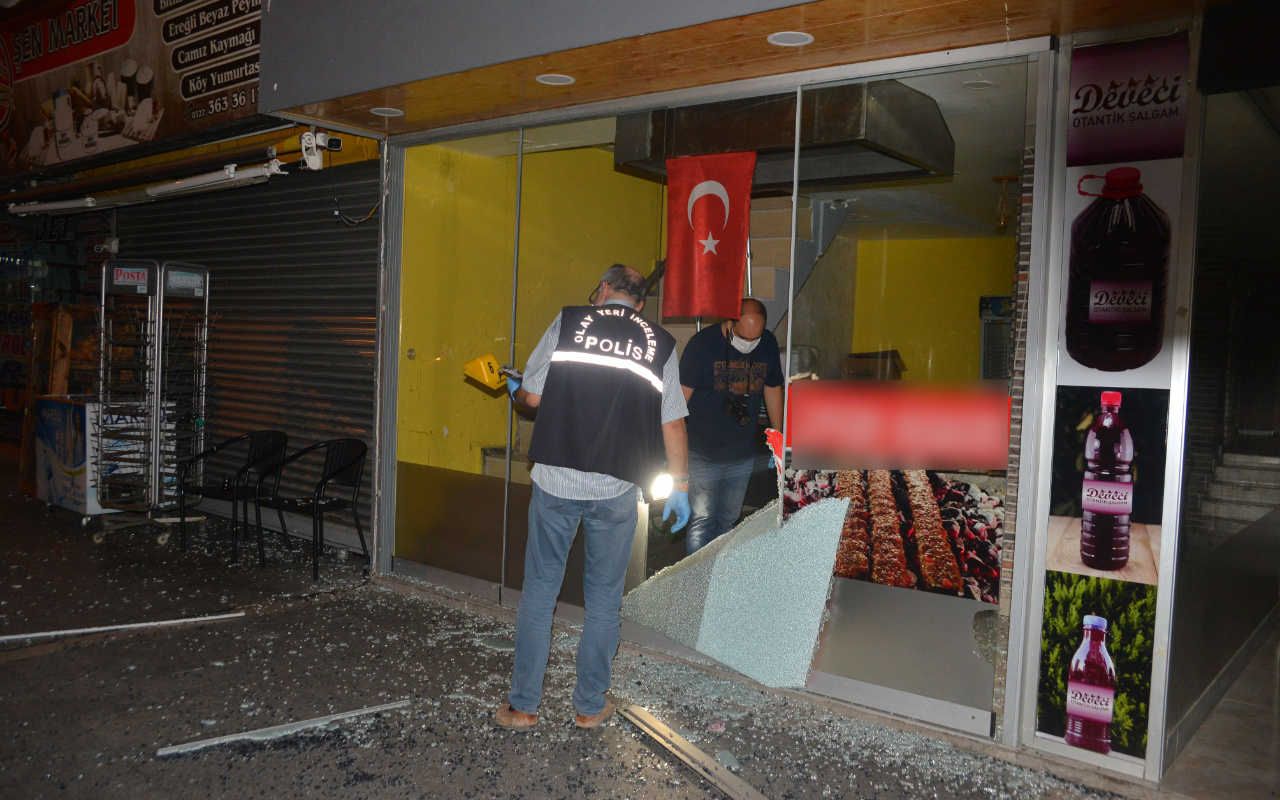 Adana'da kalaşnikof ve tabancayla gelip dehşeti yaşattılar! Ekipler harekete geçti