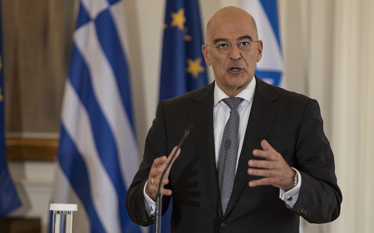 Yunanistan Dışişleri Bakanı Dendias: Yunanistan'ın yaptığı yardımı, siyasi konulara bağlayamayız