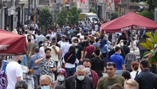 Uzmanlar konuştu: Bu aşılama hızıyla 2 ay sonra normal hayata geçeriz