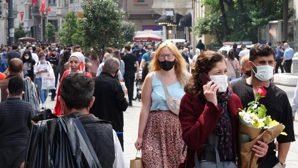 Uzmanlar konuştu: Bu aşılama hızıyla 2 ay sonra normal hayata geçeriz