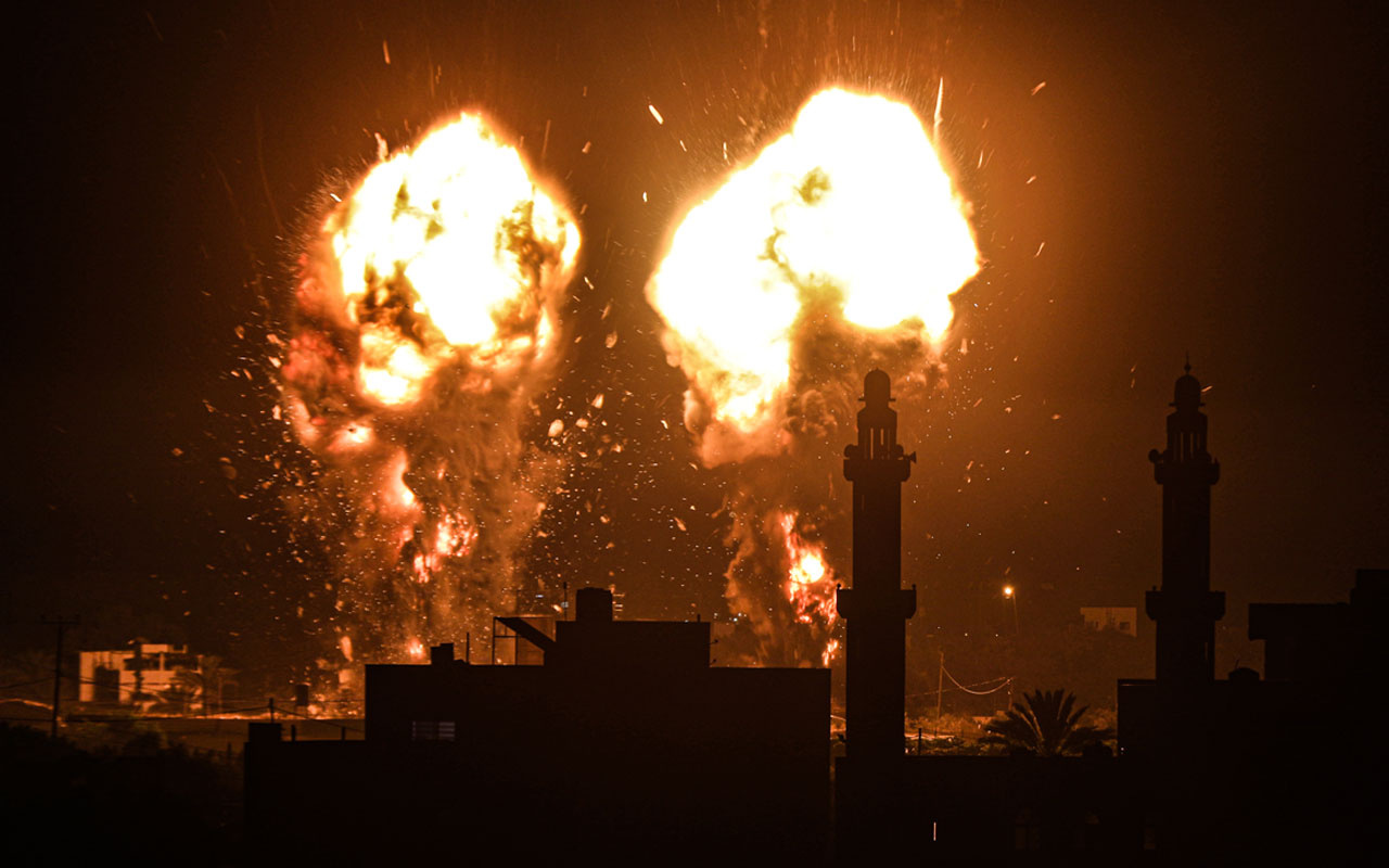 İsrail Gazze Şeridi'ne hava saldırıları düzenledi