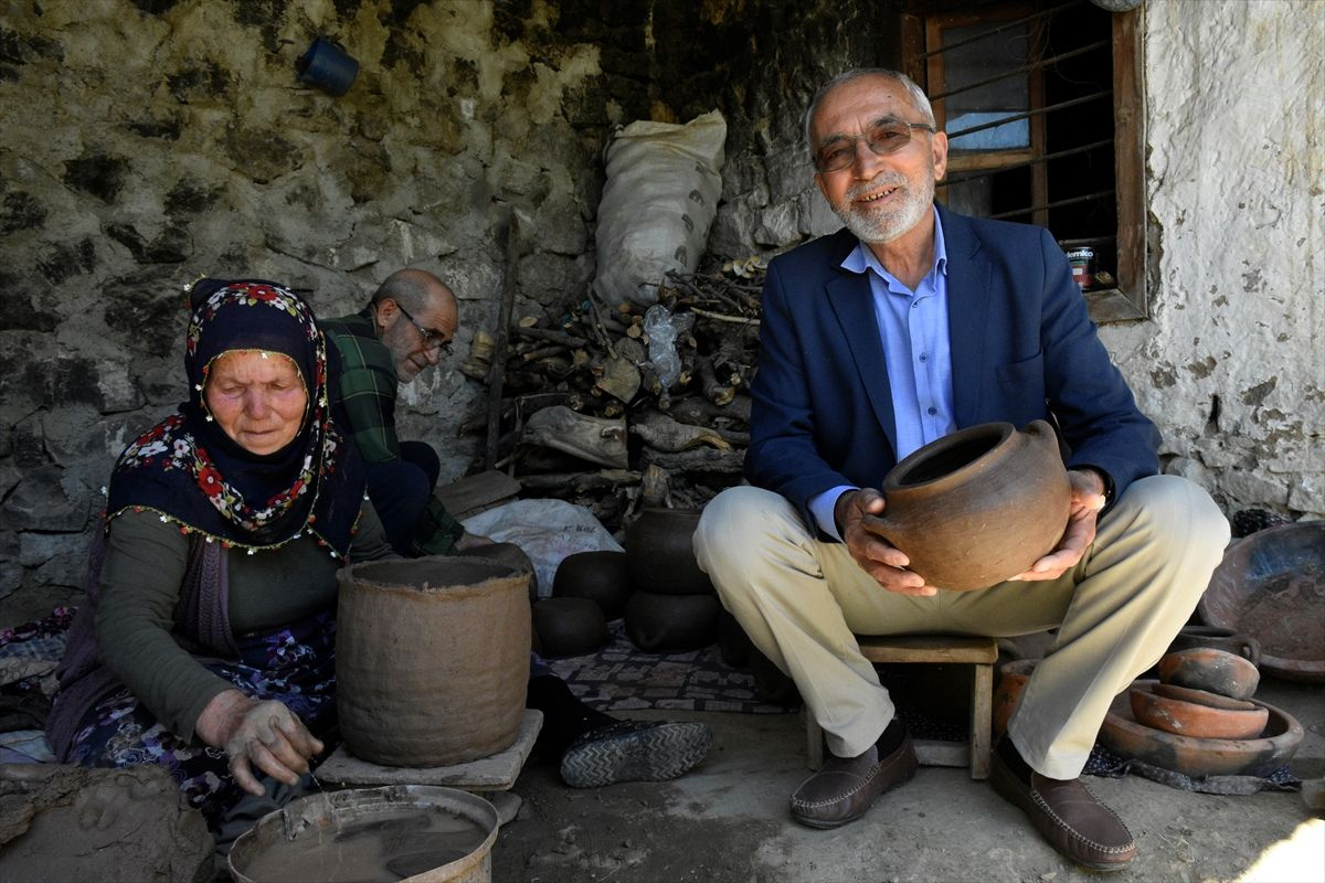 Tanesi 80 TL'ye satılıyor! Gümüşhane'de yolu olmayan yerden alıp yapıyorlar