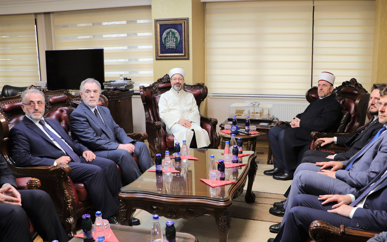 Diyanet İşleri Başkanı Ali Erbaş, Kosova İslam Birliği’ni ziyaret etti