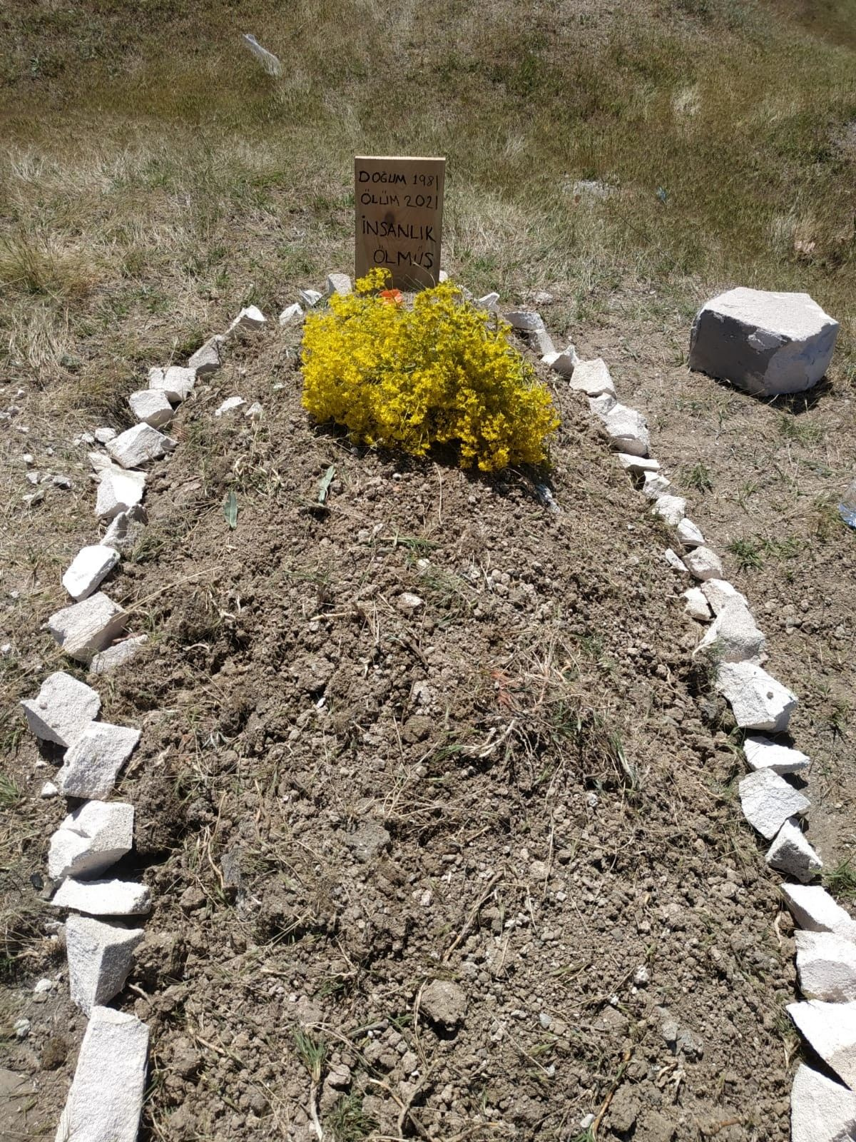Ankara'da boş mezar paniği! 'Vurdum kazmayı, gömdüm insanlığı...'