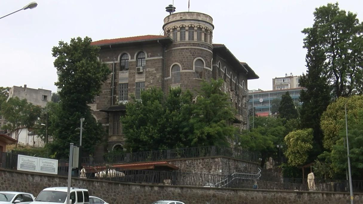 İzmir Müze Müdürlüğü'nde yolsuzluk iddiası! 5 personele soruşturma açıldı