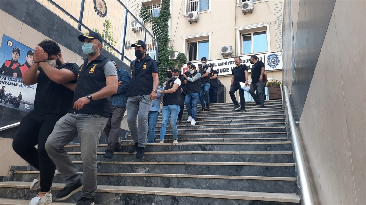 90 milyon liralık ucuz araba vurgunuyla çiftlik kurdular
