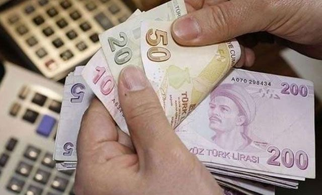 Emekliler için kredi faiz oranları! Haziran 2021 Halkbank, Ziraat ve Vakıfbank tam liste