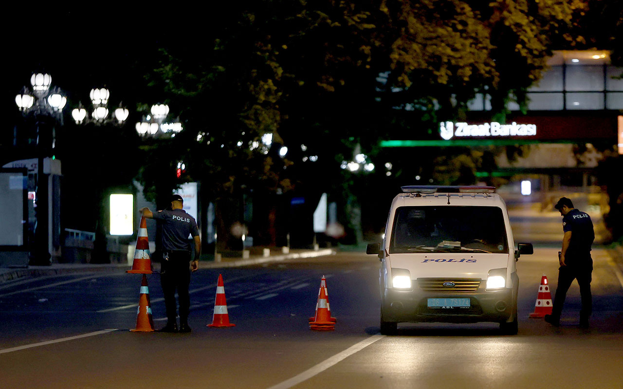 Normalleşmede yanlış zaman! Eylül-Ekim aylarında koronada dördüncü dalgayı görebiliriz