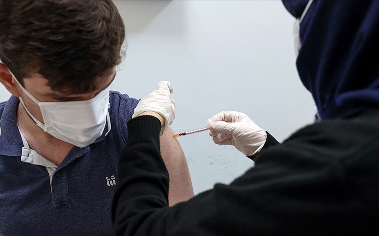 Türkiye de kullanıyor en kapsamlı Sinovac aşısı araştırması etkinlik oranı açıklandı